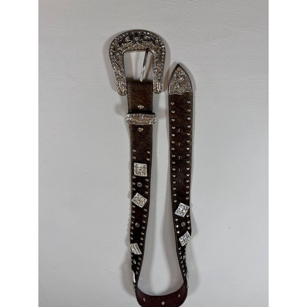 Handcrafted Leather Cowhide Belt Western Style Rhinestones Floral Buckle Design - Picture 4 of 9